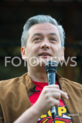  18.05.2018 WARSZAWA<br />SPOTKANIE Z ROBERTEM BIEDRONIEM W WARSZAWIE PT. I'M MR BIEDRON AND THIS IS OPENREAKTOR<br />N/Z ROBERT BIEDRON<br /> 