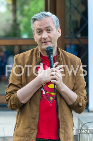  18.05.2018 WARSZAWA<br />SPOTKANIE Z ROBERTEM BIEDRONIEM W WARSZAWIE PT. I'M MR BIEDRON AND THIS IS OPENREAKTOR<br />N/Z ROBERT BIEDRON<br /> 