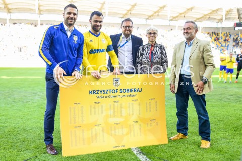  19.05.2018 GDYNIA<br />PILKA NOZNA - EKSTRAKLASA SEZON 2017/2018<br />MECZ ARKA GDYNIA - SLASK WROCLAW<br />N/Z KRZYSZTOF SOBIERAJ KONCZY KARIERE WOJCIECH PERTKIEWICZ MAREK LUCYK WOJCIECH SZCZUREK JOANNA ZIELINSKA<br /> 