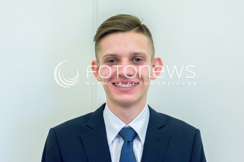  21.05.2018 WARSZAWA<br />WRECZENIE STATUETKI MISTRZA POLSKI PILKARZOM LEGII<br />N/Z SEBASTIAN SZYMANSKI<br /> 