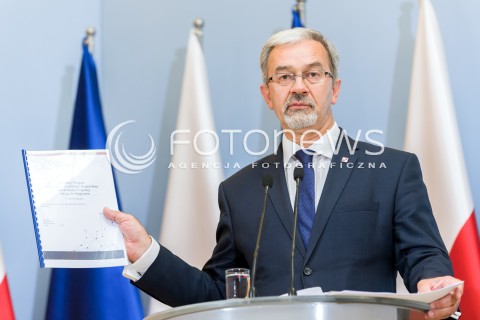 Prezentacja rządowego programu Mosty Plus w Warszawie