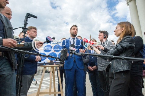  25.05.2018 WARSZAWA<br />KONFERENCJA KANDYDATA NA PREZYDENTA WARSZAWY PATRYKA JAKIEGO PRZYJAZNY I UCZCIWY URZAD<br />N/Z PATRYK JAKI<br /> 