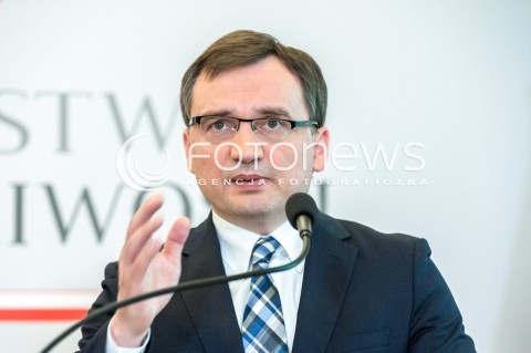  25.05.2018 WARSZAWA<br />KONFERENCJA W MINISTERSTWIE SPRAWIEDLIWOSCI NA TEMAT ODPOWIEDZIALNOSCI KARNEJ SPOLKI KTORA WYLALA SCIEKI DO MOTLAWY<br />N/Z ZBIGNIEW ZIOBRO<br /> 