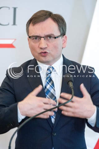  25.05.2018 WARSZAWA<br />KONFERENCJA W MINISTERSTWIE SPRAWIEDLIWOSCI NA TEMAT ODPOWIEDZIALNOSCI KARNEJ SPOLKI KTORA WYLALA SCIEKI DO MOTLAWY<br />N/Z ZBIGNIEW ZIOBRO<br /> 