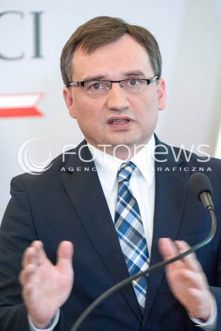  25.05.2018 WARSZAWA<br />KONFERENCJA W MINISTERSTWIE SPRAWIEDLIWOSCI NA TEMAT ODPOWIEDZIALNOSCI KARNEJ SPOLKI KTORA WYLALA SCIEKI DO MOTLAWY<br />N/Z ZBIGNIEW ZIOBRO<br /> 