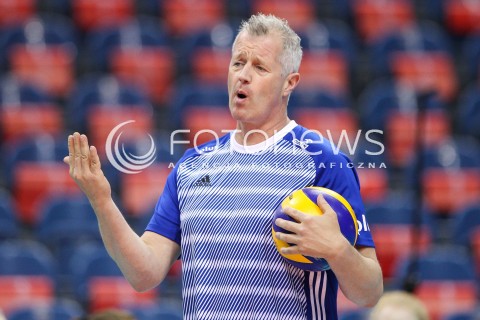  26.05.2018 KRAKOW <br />SIATKOWKA MEZCZYZN SIATKARSKA LIGA NARODOW MEZCZYZN 2018 <br />FIVB VOLLEYBALL NATIONS LEAGUE 2018 <br />MECZ POLSKA - ROSJA ( Poland - Russia ) <br />N/Z VITAL HEYNEN - I TRENER ( HEAD COACH ) SYLWETKA <br /> 