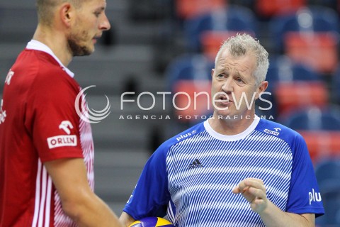  26.05.2018 KRAKOW <br />SIATKOWKA MEZCZYZN SIATKARSKA LIGA NARODOW MEZCZYZN 2018 <br />FIVB VOLLEYBALL NATIONS LEAGUE 2018 <br />MECZ POLSKA - ROSJA ( Poland - Russia ) <br />N/Z VITAL HEYNEN - I TRENER ( HEAD COACH ) BARTOSZ KUREK  <br /> 