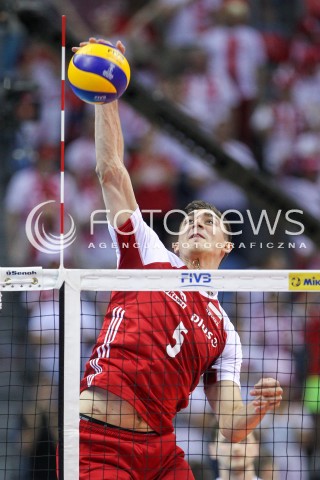  26.05.2018 KRAKOW <br />SIATKOWKA MEZCZYZN SIATKARSKA LIGA NARODOW MEZCZYZN 2018 <br />FIVB VOLLEYBALL NATIONS LEAGUE 2018 <br />MECZ POLSKA - ROSJA ( Poland - Russia ) <br />N/Z LUKASZ KACZMAREK SYLWETKA ATAK <br /> 