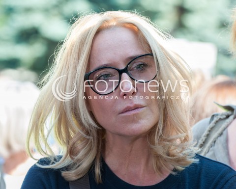  27.05.2018 WARSZAWA<br />KONFERENCJA PRASOWA DOTYCZACA ZAWIESZENIA PROTESTU RODZICOW OSOB NIEPELNOSPRAWNYCH W SEJMIE<br />N/Z AGATA MLYNARSKA<br /> 