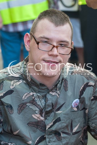  27.05.2018 WARSZAWA<br />KONFERENCJA PRASOWA DOTYCZACA ZAWIESZENIA PROTESTU RODZICOW OSOB NIEPELNOSPRAWNYCH W SEJMIE<br />N/Z ADRIAN GLINKA<br /> 