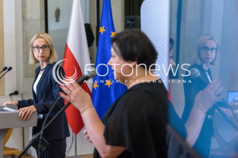  28.05.2018 WARSZAWA<br />KONFERENCJA TWOJ E PIT ROZLICZYMY PODATEK DLA CIEBIE W MINISTERSTWIE FINANSOW<br />N/Z MINISTER FINANSOW TERESA CZERWINSKA<br /> 