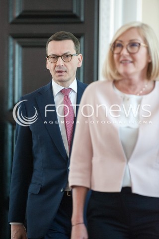  29.05.2018 WARSZAWA<br />KONFERENCJA PREMIERA MATEUSZA MORAWIECKIEGO I MINISTROW JOACHIMA BRUDZINSKIEGO ORAZ HENRYKA KOWALCZYKA NA TEMAT POZAROW WYSYPISK SMIECI <br />N/Z PREMIER MATEUSZ MORAWIECKI JOANNA KOPCINSKA<br /> 