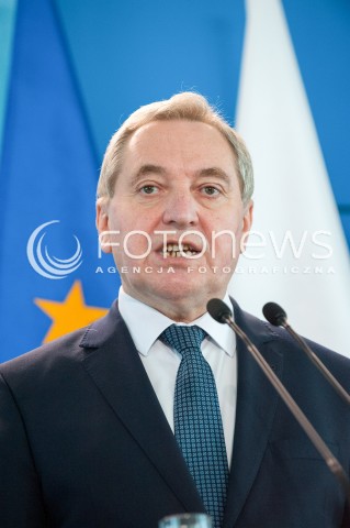  29.05.2018 WARSZAWA<br />KONFERENCJA PREMIERA MATEUSZA MORAWIECKIEGO I MINISTROW JOACHIMA BRUDZINSKIEGO ORAZ HENRYKA KOWALCZYKA NA TEMAT POZAROW WYSYPISK SMIECI <br />N/Z HENRYK KOWALCZYK<br /> 