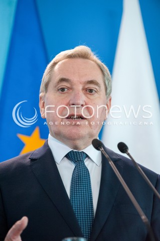  29.05.2018 WARSZAWA<br />KONFERENCJA PREMIERA MATEUSZA MORAWIECKIEGO I MINISTROW JOACHIMA BRUDZINSKIEGO ORAZ HENRYKA KOWALCZYKA NA TEMAT POZAROW WYSYPISK SMIECI <br />N/Z HENRYK KOWALCZYK<br /> 