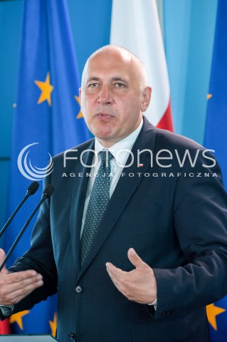  29.05.2018 WARSZAWA<br />KONFERENCJA PREMIERA MATEUSZA MORAWIECKIEGO I MINISTROW JOACHIMA BRUDZINSKIEGO ORAZ HENRYKA KOWALCZYKA NA TEMAT POZAROW WYSYPISK SMIECI <br />N/Z JOACHIM BRUDZINSKI<br /> 