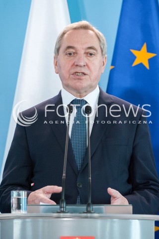  29.05.2018 WARSZAWA<br />KONFERENCJA PREMIERA MATEUSZA MORAWIECKIEGO I MINISTROW JOACHIMA BRUDZINSKIEGO ORAZ HENRYKA KOWALCZYKA NA TEMAT POZAROW WYSYPISK SMIECI <br />N/Z HENRYK KOWALCZYK<br /> 