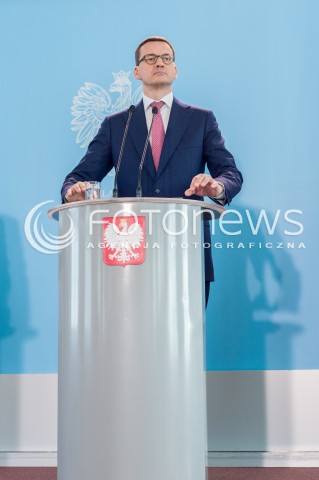  29.05.2018 WARSZAWA<br />KONFERENCJA PREMIERA MATEUSZA MORAWIECKIEGO I MINISTROW JOACHIMA BRUDZINSKIEGO ORAZ HENRYKA KOWALCZYKA NA TEMAT POZAROW WYSYPISK SMIECI <br />N/Z PREMIER MATEUSZ MORAWIECKI<br /> 