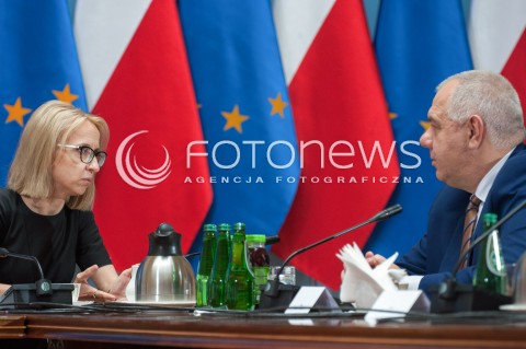  29.05.2018 WARSZAWA<br />KONFERENCJA GOVTECH POLSKA W WARSZAWIE<br />N/Z TERESA CZERWINSKA JACEK SASIN<br /> 