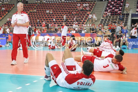  01.06.2018 LODZ <br />SIATKOWKA MEZCZYZN SIATKARSKA LIGA NARODOW MEZCZYZN 2018 <br />FIVB VOLLEYBALL NATIONS LEAGUE 2018 <br />MECZ POLSKA - FRANCJA ( Poland - France ) <br />N/Z VITAL HEYNEN - I TRENER ( HEAD COACH ) SIATKARZE FABIAN DRZYZGA DAWID KONARSKI <br /> 