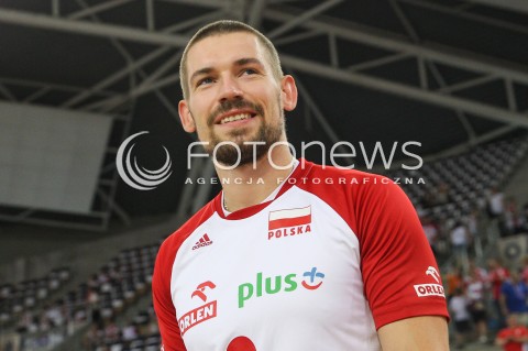  01.06.2018 LODZ <br />SIATKOWKA MEZCZYZN SIATKARSKA LIGA NARODOW MEZCZYZN 2018 <br />FIVB VOLLEYBALL NATIONS LEAGUE 2018 <br />MECZ POLSKA - FRANCJA ( Poland - France ) <br />N/Z DAWID KONARSKI SYLWETKA <br /> 