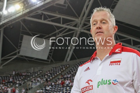  01.06.2018 LODZ <br />SIATKOWKA MEZCZYZN SIATKARSKA LIGA NARODOW MEZCZYZN 2018 <br />FIVB VOLLEYBALL NATIONS LEAGUE 2018 <br />MECZ POLSKA - FRANCJA ( Poland - France ) <br />N/Z VITAL HEYNEN - I TRENER ( HEAD COACH ) SYLWETKA <br /> 