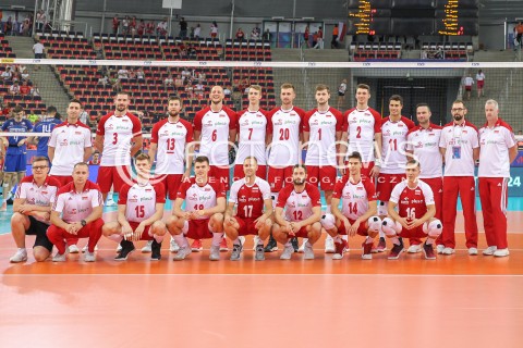  01.06.2018 LODZ <br />SIATKOWKA MEZCZYZN SIATKARSKA LIGA NARODOW MEZCZYZN 2018 <br />FIVB VOLLEYBALL NATIONS LEAGUE 2018 <br />MECZ POLSKA - FRANCJA ( Poland - France ) <br />N/Z SIATKARZE REPREZENTACJI POLSKI REPREZENTACJA POLSKI ZDJECIE GRUPOWE GROUP PHOTO GRUPOWKA <br /> 