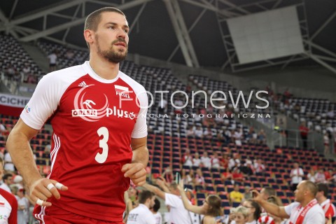  02.06.2018 LODZ <br />SIATKOWKA MEZCZYZN SIATKARSKA LIGA NARODOW MEZCZYZN 2018 <br />FIVB VOLLEYBALL NATIONS LEAGUE 2018 <br />MECZ POLSKA - CHINY ( Poland - China ) <br />N/Z DAWID KONARSKI SYLWETKA <br /> 