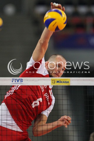  02.06.2018 LODZ <br />SIATKOWKA MEZCZYZN SIATKARSKA LIGA NARODOW MEZCZYZN 2018 <br />FIVB VOLLEYBALL NATIONS LEAGUE 2018 <br />MECZ POLSKA - CHINY ( Poland - China ) <br />N/Z BARTOSZ KUREK SYLWETKA ATAK <br /> 