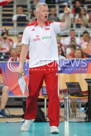  02.06.2018 LODZ <br />SIATKOWKA MEZCZYZN SIATKARSKA LIGA NARODOW MEZCZYZN 2018 <br />FIVB VOLLEYBALL NATIONS LEAGUE 2018 <br />MECZ POLSKA - CHINY ( Poland - China ) <br />N/Z VITAL HEYNEN - I TRENER ( HEAD COACH ) SYLWETKA RADOSC EMOCJE <br /> 