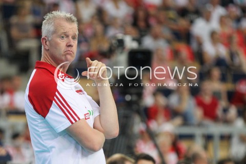  02.06.2018 LODZ <br />SIATKOWKA MEZCZYZN SIATKARSKA LIGA NARODOW MEZCZYZN 2018 <br />FIVB VOLLEYBALL NATIONS LEAGUE 2018 <br />MECZ POLSKA - CHINY ( Poland - China ) <br />N/Z VITAL HEYNEN - I TRENER ( HEAD COACH ) SYLWETKA <br /> 