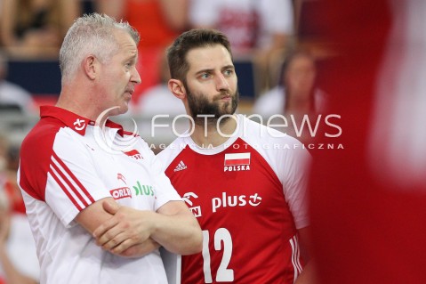  02.06.2018 LODZ <br />SIATKOWKA MEZCZYZN SIATKARSKA LIGA NARODOW MEZCZYZN 2018 <br />FIVB VOLLEYBALL NATIONS LEAGUE 2018 <br />MECZ POLSKA - CHINY ( Poland - China ) <br />N/Z VITAL HEYNEN - I TRENER ( HEAD COACH ) GRZEGORZ LOMACZ <br /> 