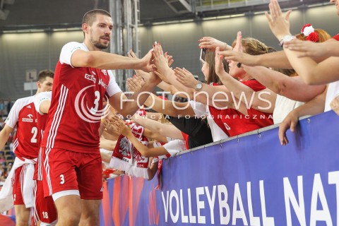  02.06.2018 LODZ <br />SIATKOWKA MEZCZYZN SIATKARSKA LIGA NARODOW MEZCZYZN 2018 <br />FIVB VOLLEYBALL NATIONS LEAGUE 2018 <br />MECZ POLSKA - CHINY ( Poland - China ) <br />N/Z DAWID KONARSKI KIBICE DOPING PODZIEKOWANIE<br /> 