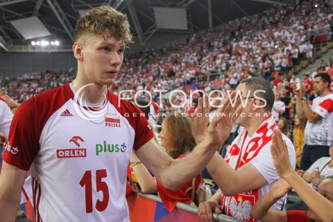 03.06.2018 LODZ <br />SIATKOWKA MEZCZYZN SIATKARSKA LIGA NARODOW MEZCZYZN 2018 <br />FIVB VOLLEYBALL NATIONS LEAGUE 2018 <br />MECZ POLSKA - NIEMCY ( Poland - Germany ) <br />N/Z JAKUB KOCHANOWSKI KIBICE DOPING PODZIEKOWANIE<br /> 