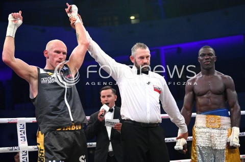  03.06.2018 RZESZOW G2A ARENA JASIONKA<br />BOKS <br />KNOCKOUT BOXING NIGHT 2<br />WALKA WIECZORU KRZYSZTOF WLODARCZYK - OLANREWAJU DURODOLA <br />N/Z KRZYSZTOF DIABLO WLODARCZYK RADOSC WYGRANA ZWYCIESTWO OLANREWAJU DURODOLA SEDZIA<br /> 