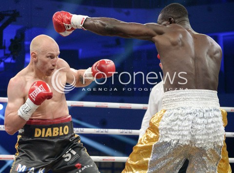  03.06.2018 RZESZOW G2A ARENA JASIONKA<br />BOKS <br />KNOCKOUT BOXING NIGHT 2<br />WALKA WIECZORU KRZYSZTOF WLODARCZYK - OLANREWAJU DURODOLA <br />N/Z KRZYSZTOF DIABLO WLODARCZYK OLANREWAJU DURODOLA <br /> 