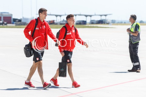  07.06.2018 LOTNISKO RZESZOW JASIONKA<br />ODLOT REPREZENTACJI POLSKI PILKARZY PO ZGRUPOWANIU W ARLAMOWIE NA MECZ DO POZNANIA <br />N/Z JAN BEDNAREK PIOTR ZIELINSKI<br /> 