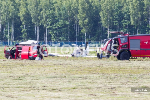  09.06.2018 LOTNISKO RZESZOW JASIONKA <br />WYPADEK UKRAINSKIEGO SAMOLOTU VAN'S AIRCRAFT RV-10 NA LOTNISKU RZESZOW JASIONKA. TRZY OSOBY ZOSTALY RANNE I PRZETRANSPORTOWANE SMIGLOWCEM DO SZPITALA W RZESZOWIE<br />N/Z SAMOLOT RV-10 REJESTRACJA UR-PMAV<br /> 