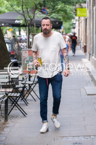  16.06.2018 WARSZAWA<br />
GWIAZDY PRZED STUDIEM DZIEN DOBRY TVN<br />
N/Z PIOTR KEDZIERSKI<br />
 