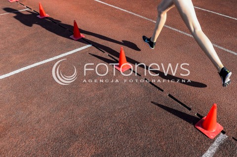  16.06.2018 GDANSK<br />LEKKOATLETYKA - 46. MEMORIAL ZYLEWICZA W GDANSKU<br />N/Z CIEN BIEGACZKI NA TARTANIE PODCZAS BIEGU<br /> 