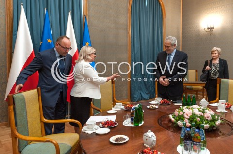  18.06.2018 WARSZAWA<br />SPOTKANIE BEATY KEMPY Z CHRISTOSEM STYLIANIDESEM KOMISARZEM UE DS POMOCY HUMANITARNEJ<br />N/Z BEATA KEMPA CHRISTOS STYLIANIDES<br /> 