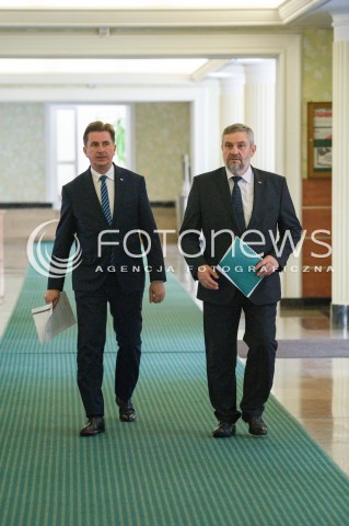  22.06.2018 WARSZAWA<br />KONFERENCJA NA TEMAT SUSZY W MINISTERSTWIE ROLNICTWA<br />N/Z JAN JAN KRZYSZTOF ARDANOWSKI RAFAL ROMANOWSKI<br /> 