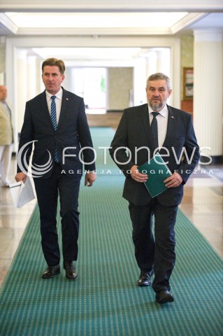  22.06.2018 WARSZAWA<br />KONFERENCJA NA TEMAT SUSZY W MINISTERSTWIE ROLNICTWA<br />N/Z JAN KRZYSZTOF ARDANOWSKI RAFAL ROMANOWSKI<br /> 