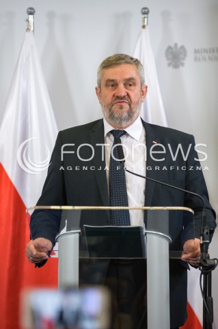  22.06.2018 WARSZAWA<br />KONFERENCJA NA TEMAT SUSZY W MINISTERSTWIE ROLNICTWA<br />N/Z JAN KRZYSZTOF ARDANOWSKI MINISTER ROLNICTWA I ROZWOJU WSI<br /> 