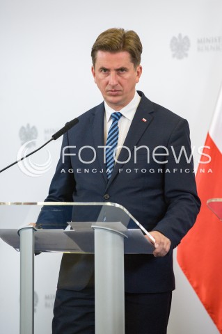  22.06.2018 WARSZAWA<br />KONFERENCJA NA TEMAT SUSZY W MINISTERSTWIE ROLNICTWA<br />N/Z RAFAL ROMANOWSKI PODSEKRETARZ STANU W MINISTERSTWIE ROLNICTWA I ROZWOJU WSI<br /> 