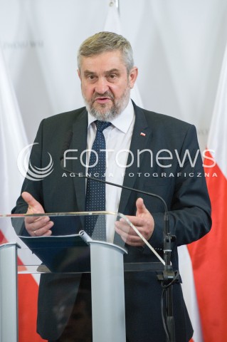  22.06.2018 WARSZAWA<br />KONFERENCJA NA TEMAT SUSZY W MINISTERSTWIE ROLNICTWA<br />N/Z JAN KRZYSZTOF ARDANOWSKI MINISTER ROLNICTWA I ROZWOJU WSI<br /> 
