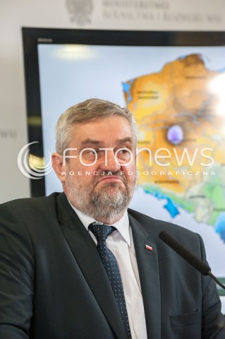 22.06.2018 WARSZAWA<br />KONFERENCJA NA TEMAT SUSZY W MINISTERSTWIE ROLNICTWA<br />N/Z JAN KRZYSZTOF ARDANOWSKI MINISTER ROLNICTWA I ROZWOJU WSI<br /> 
