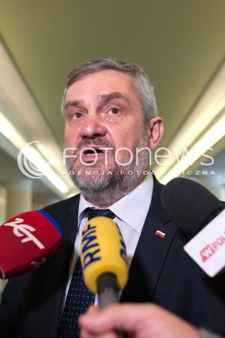  22.06.2018 WARSZAWA<br />KONFERENCJA NA TEMAT SUSZY W MINISTERSTWIE ROLNICTWA<br />N/Z JAN KRZYSZTOF ARDANOWSKI MINISTER ROLNICTWA I ROZWOJU WSI<br /> 