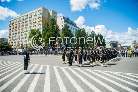  24.06.2018 GDYNIA<br />SWIETO MARYNARKI WOJENNEJ RP Z UDZIALEM PREZYDENTA ANDRZEJA DUDY <br />N/Z DEFILADA ZOLNIERZY<br /> 