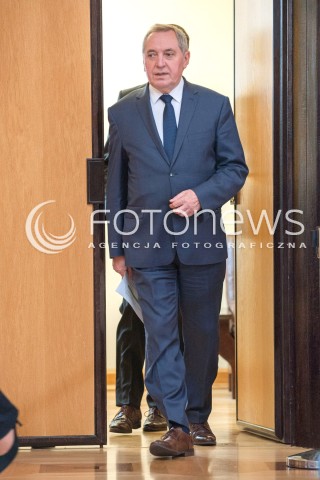  26.06.2018 WARSZAWA<br />KONFERENCJA ZMIANY LEGISLACYJNE W ZAKRESIE GOSPODAROWANIA ODPADAMI<br />N/Z HENRYK KOWALCZYK<br /> 