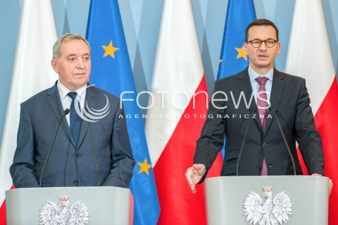  26.06.2018 WARSZAWA<br />KONFERENCJA ZMIANY LEGISLACYJNE W ZAKRESIE GOSPODAROWANIA ODPADAMI<br />N/Z PREMIER MATEUSZ MORAWIECKI HENRYK KOWALCZYK<br /> 